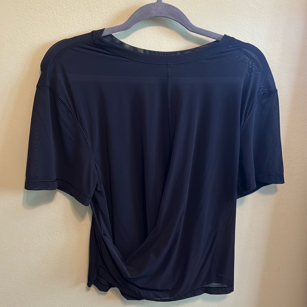 Lululemon mesh top